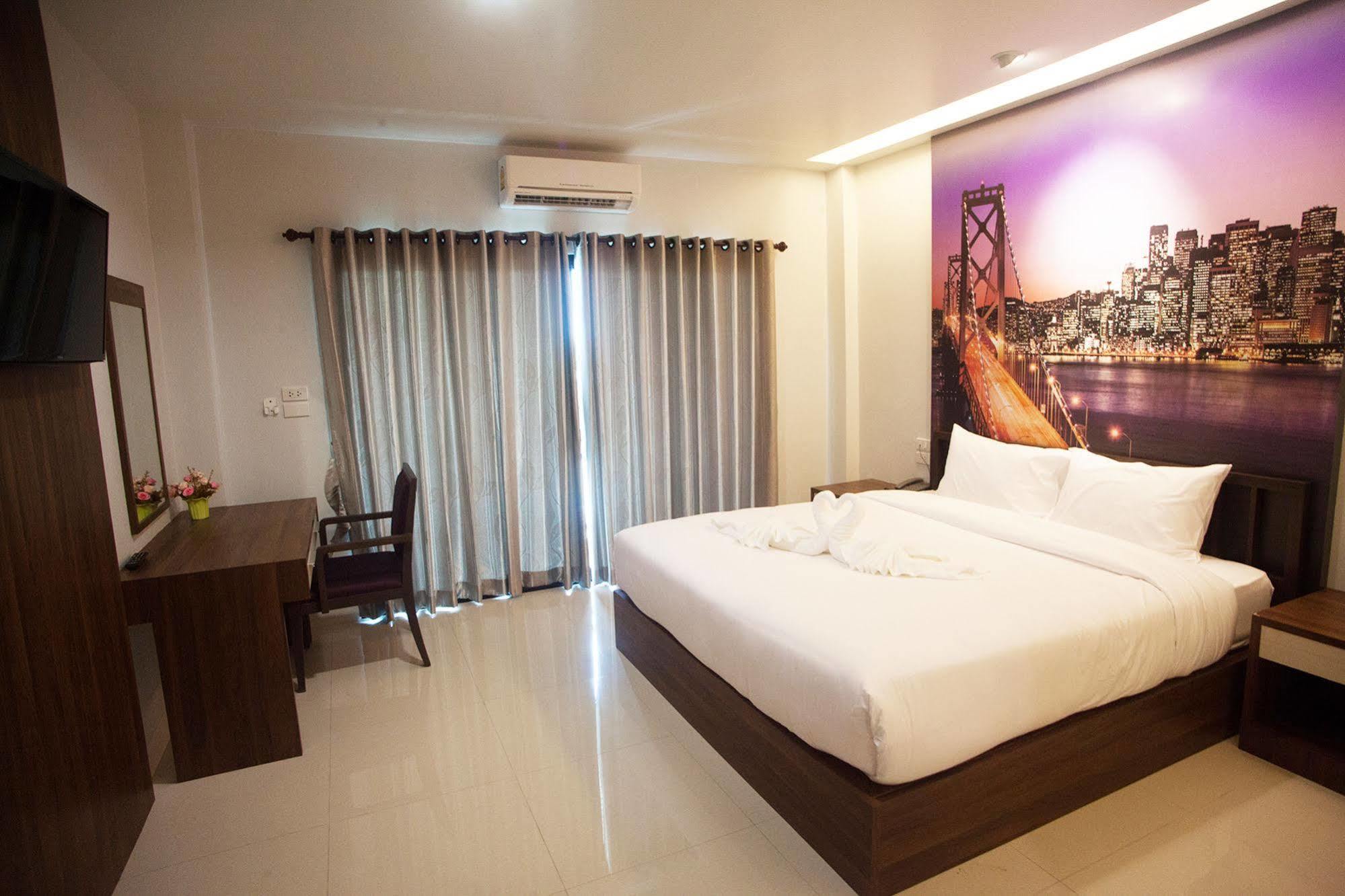 Morage Hotel Phitsanulok Exterior photo