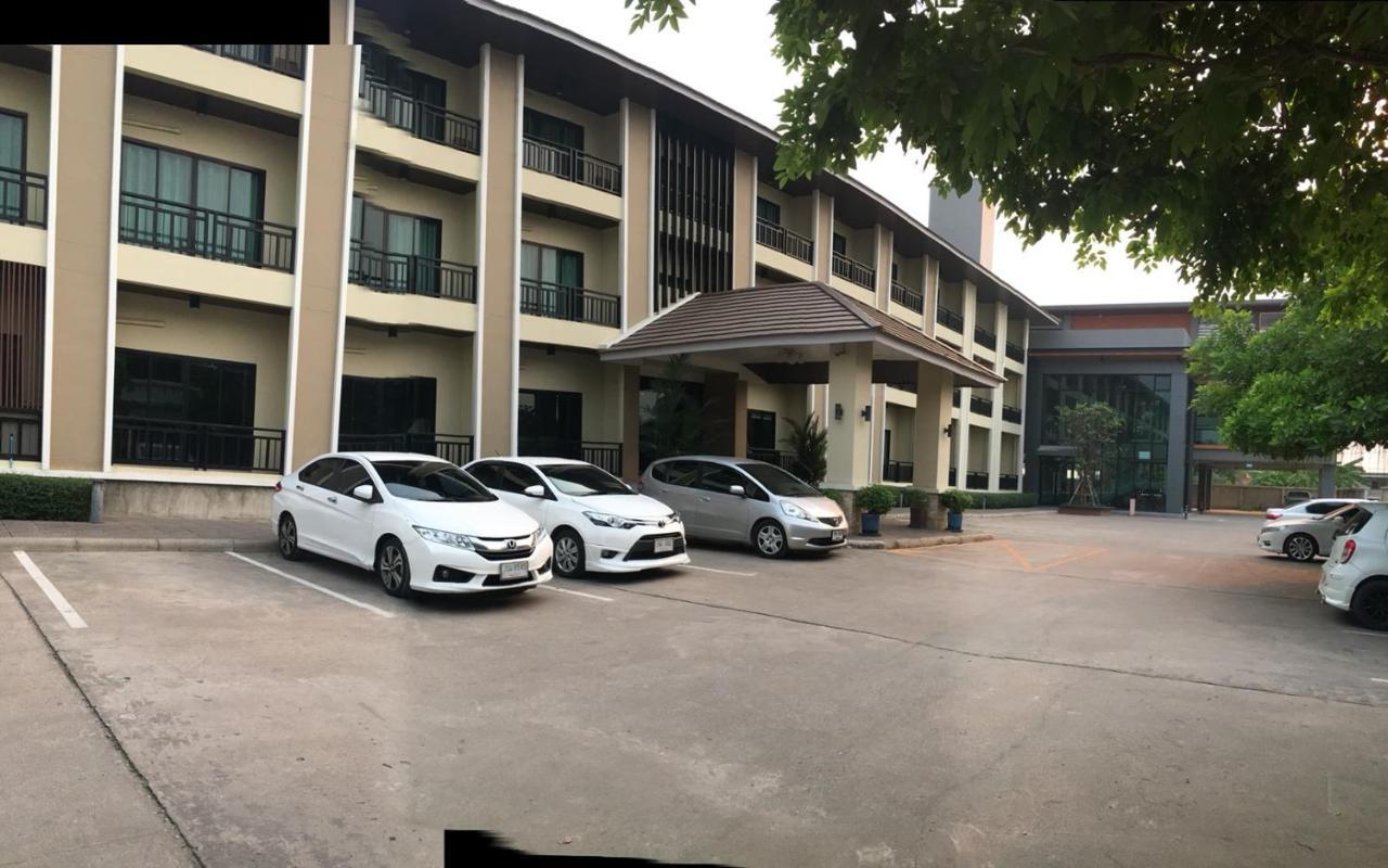 Morage Hotel Phitsanulok Exterior photo